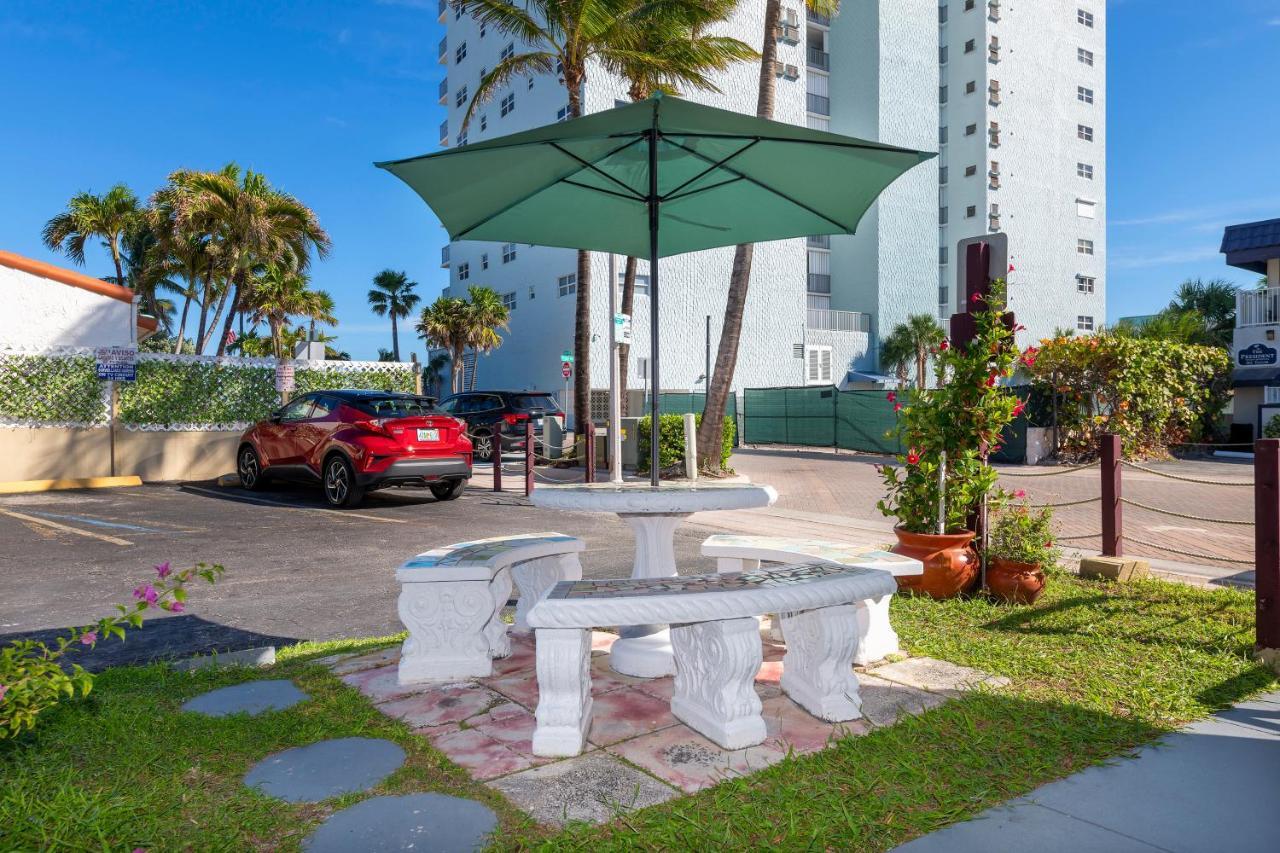 Tropic Isle Hotel & Apartment Hollywood Exterior photo