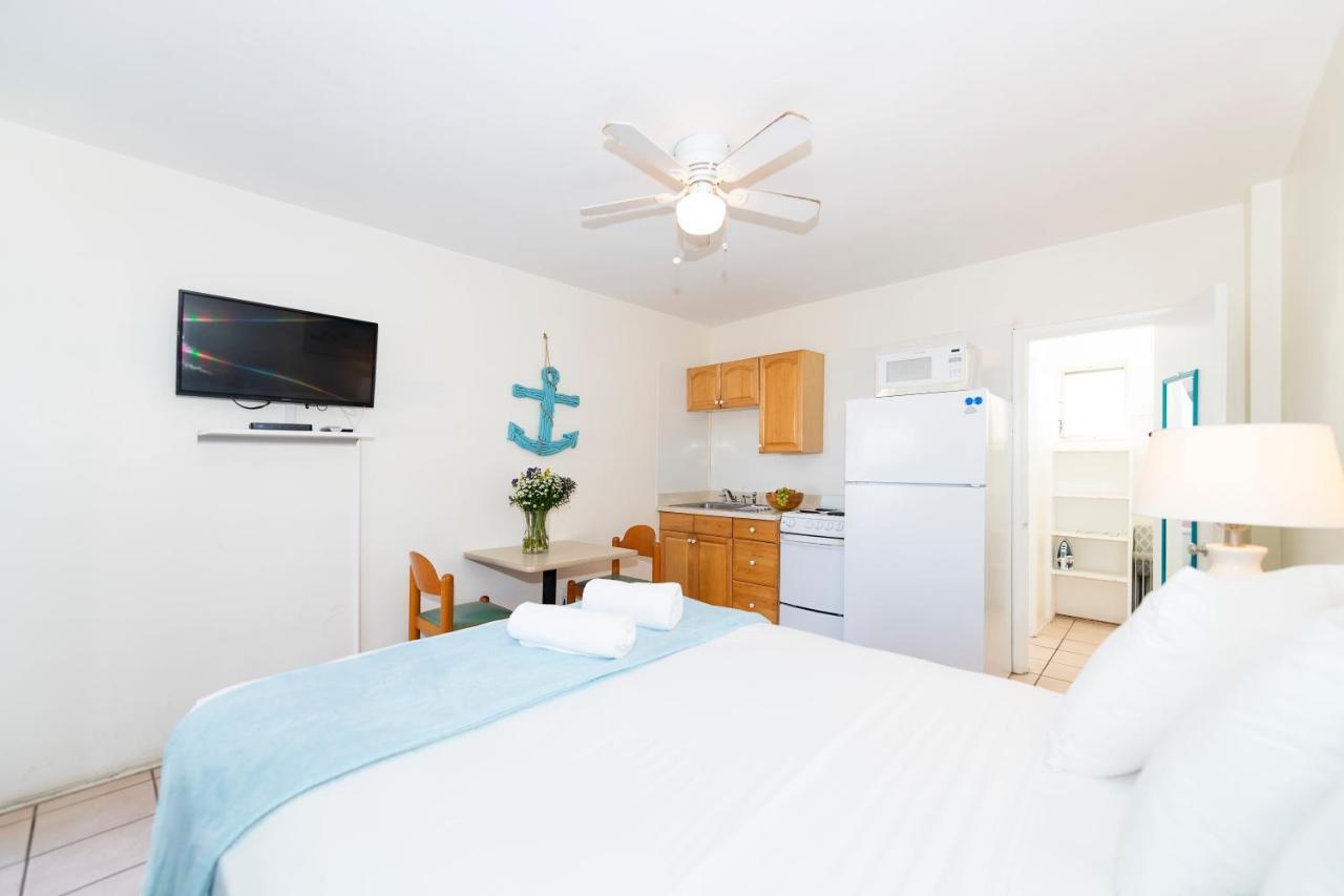 Tropic Isle Hotel & Apartment Hollywood Exterior photo